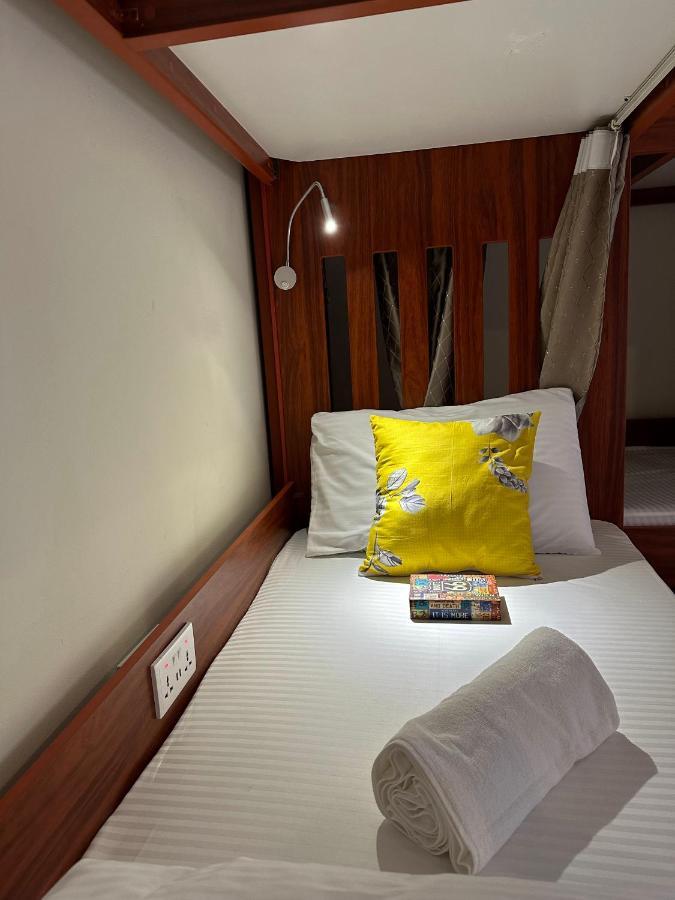 迪拜 Business Backpackers Jbr旅舍 外观 照片