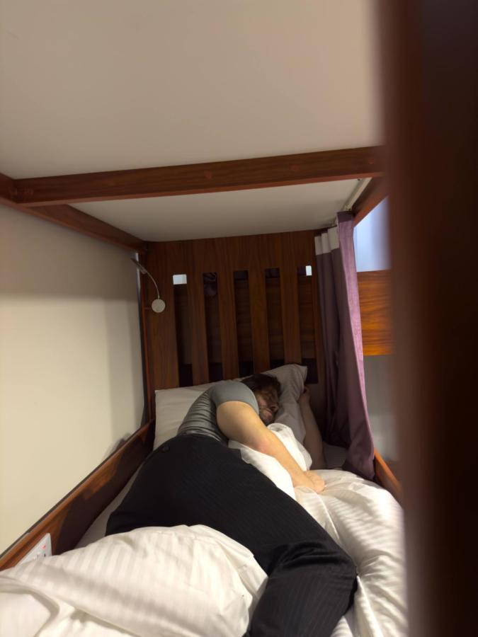 迪拜 Business Backpackers Jbr旅舍 外观 照片