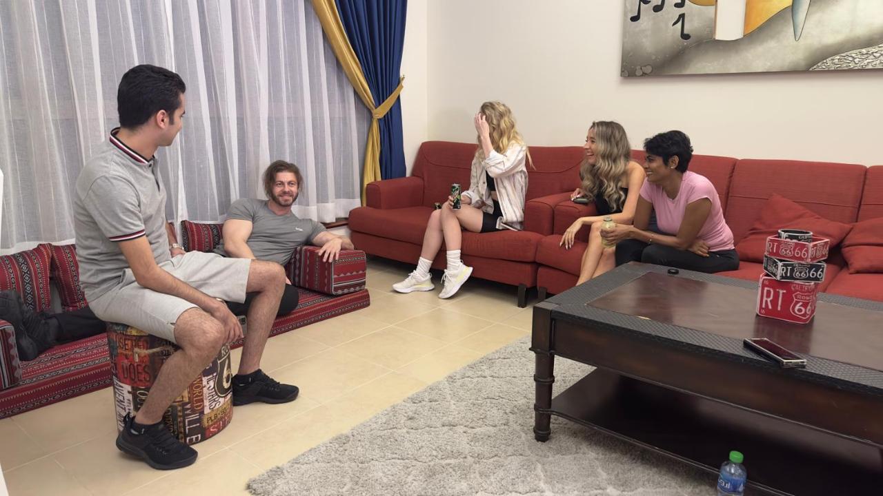 迪拜 Business Backpackers Jbr旅舍 外观 照片